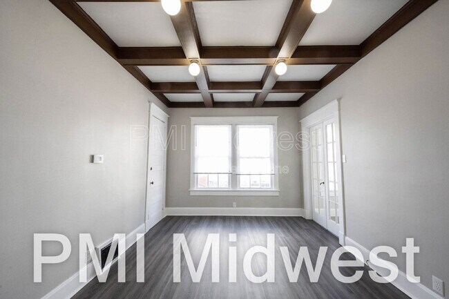 Photo - 125 E 17th St Unidad 1