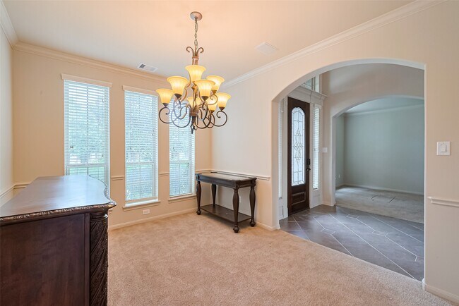 Photo - 19 Sandwell Place