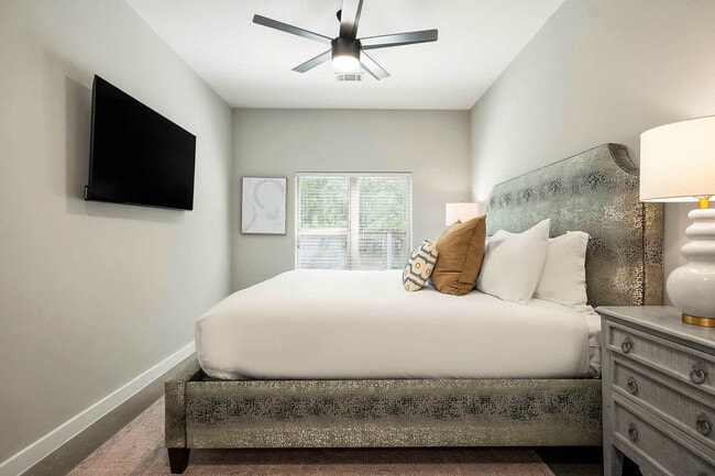 Photo - 2505 Thornton Rd Unidad FL2-ID1261197P