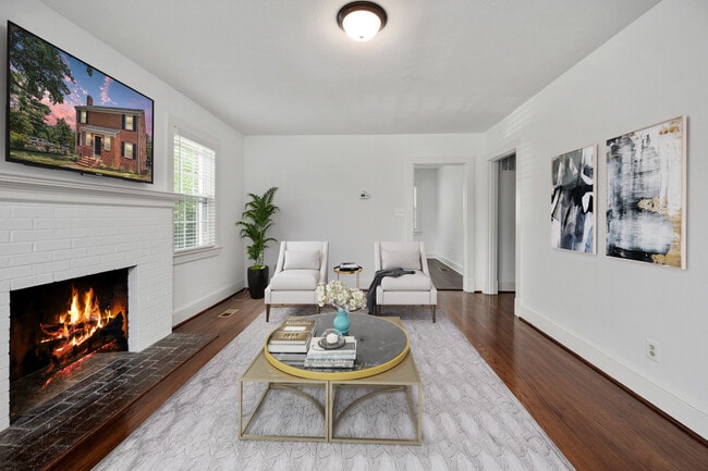 Sólo visualización - 819 Weedon St Unidad 2