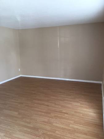 Family Room - Windsor Place Apartments