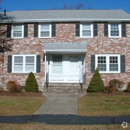 Building Photo - 12 Clough Rd Rental