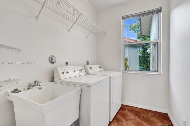 Photo - 10800 Haydn Dr