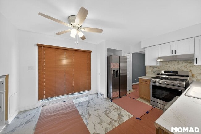 Photo - 479 164th St