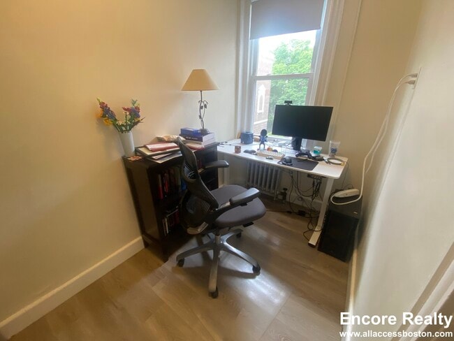 66 Chiswick Rd Unit 20