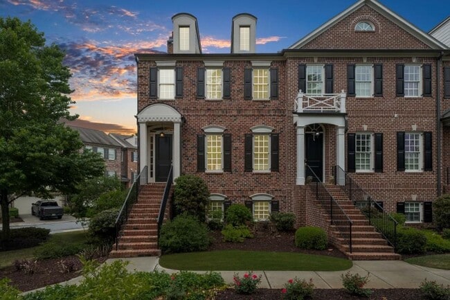 Photo - 410 Rose Garden Ln