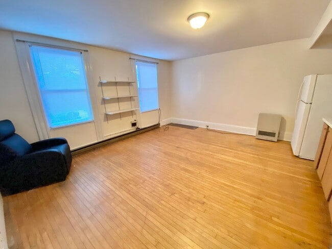 Photo - 52 N Union St Unidad 1