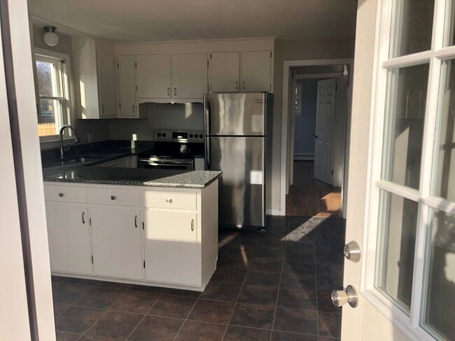 Photo - 27 Campbell Dr