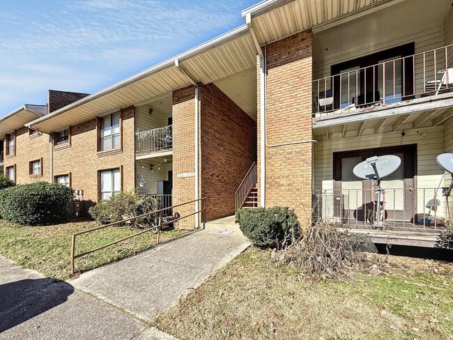 Photo - 3025 Chase Ln Condo