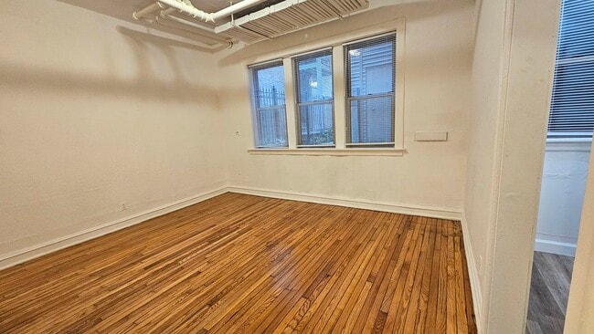 Photo - 5507 N Campbell Ave Unit G