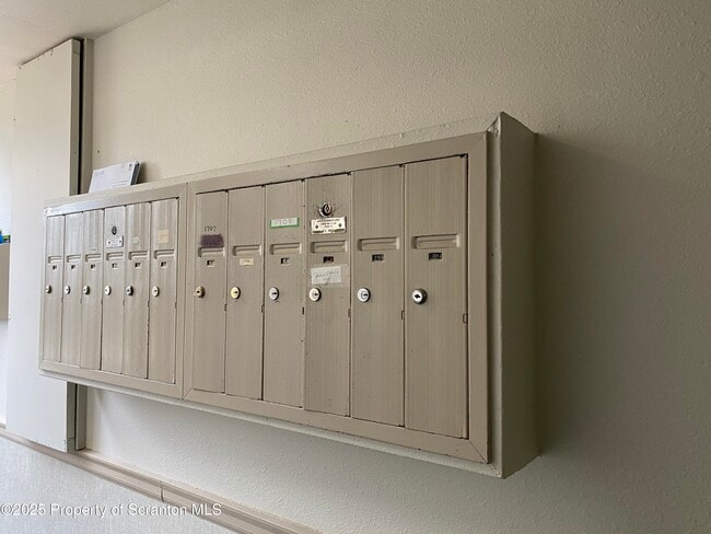 Photo - 1702 Summit Pointe