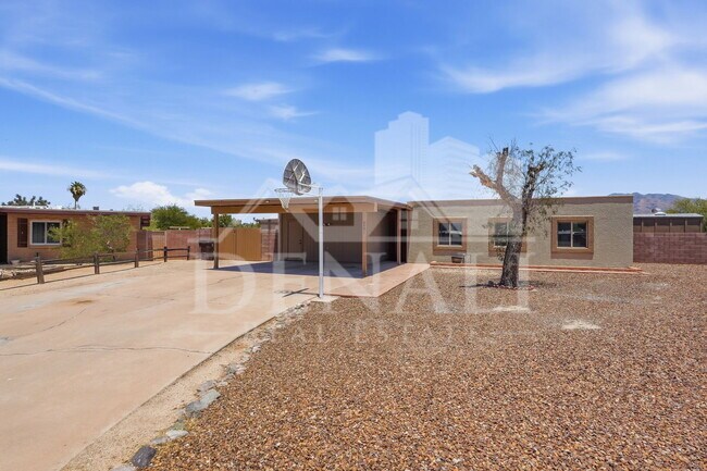 Photo - 6491 N Lena Way