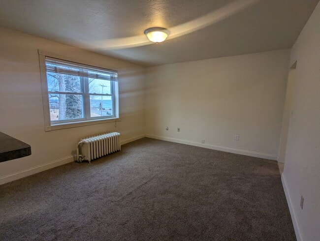 Photo - 5921 London Rd Unidad Upper