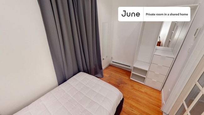 Room in Shared 3 bed/1 bath home in Upper West Side