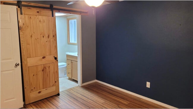 Photo - 826 W Kinghorn Dr