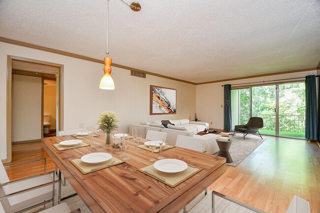 Photo - 6533 Bayou Glen Rd