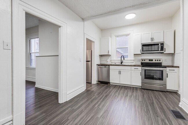 Photo - 70 Millbridge St Unidad Apt 1