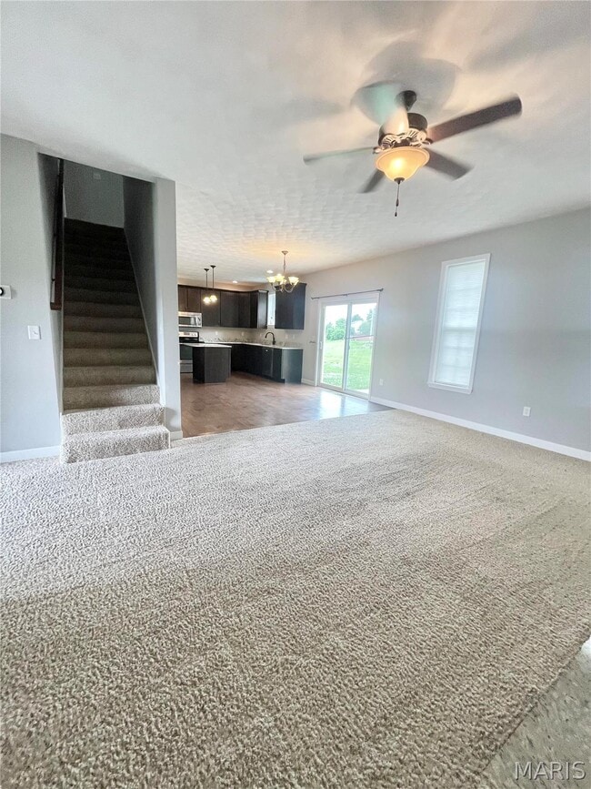Photo - 805 Bluff Ridge Ln