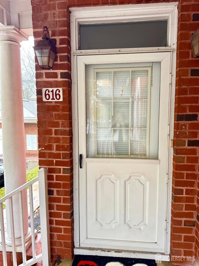 Photo - 616 Middlesex Ave