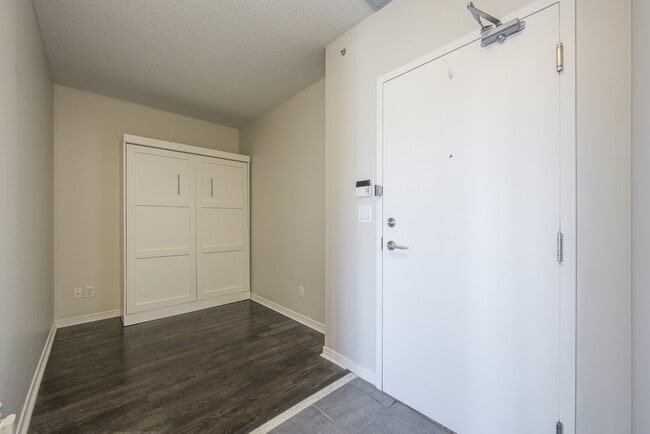 Photo - 120-120 Dallimore Cir