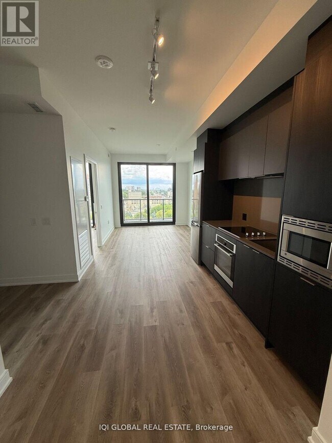 Photo - 3009 Novar Rd Unit 818