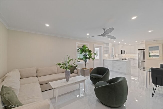 Photo - 603 12th Ave S