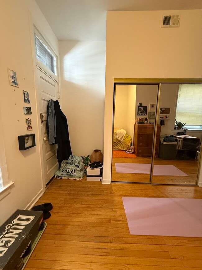 Photo - 12 W Chestnut St Unit 2