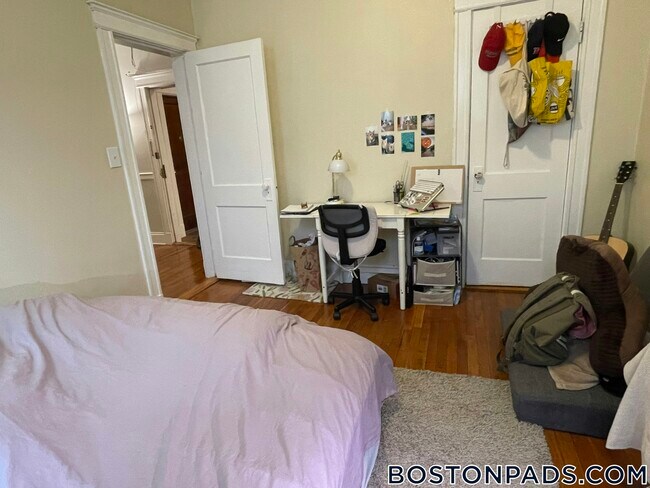 Photo - 1197 Commonwealth Ave Unidad 7