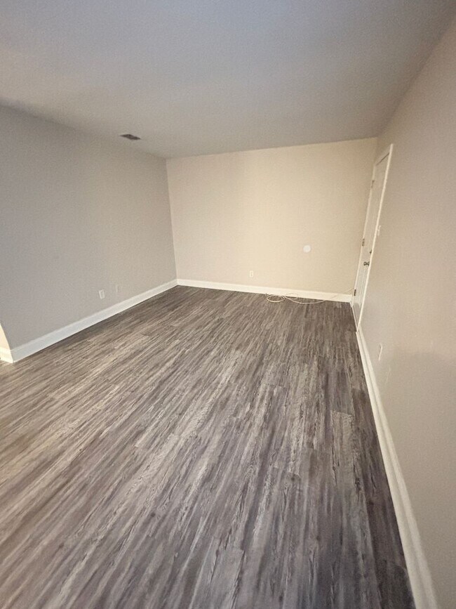 Photo - 1323 Volusia St Unidad C