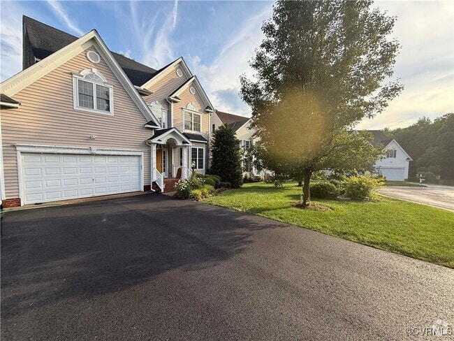 Building Photo - 9301 Olde Mill Pond Dr Rental