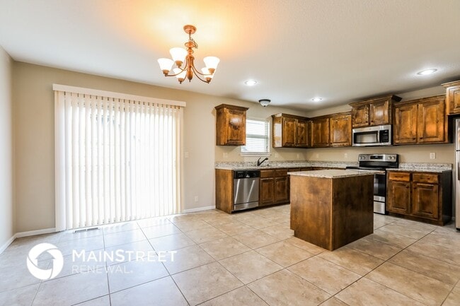 Photo - 1309 NW Hilltop Ln