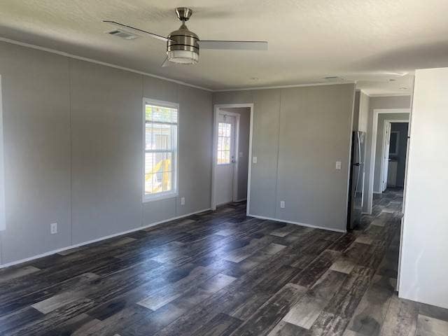 Photo - 1800 E Graves Ave