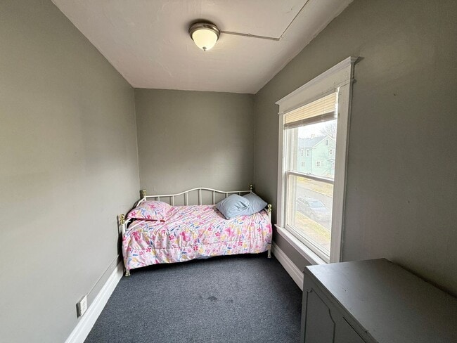 Photo - 287-289 Reynolds Street Unit 287 Reynolds Street UP