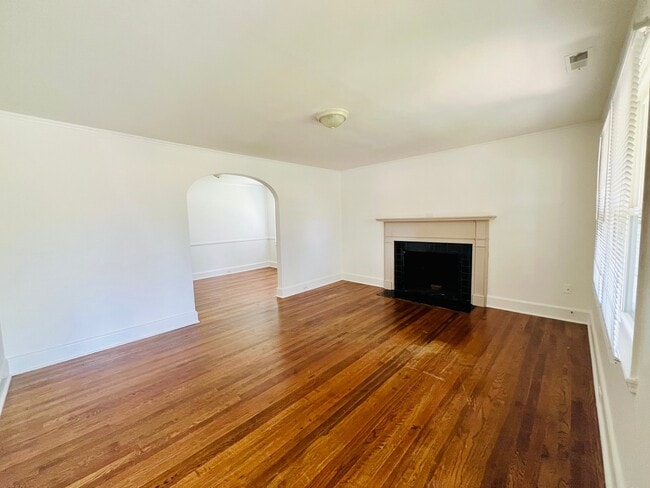 Photo - 1217 Enderly Rd