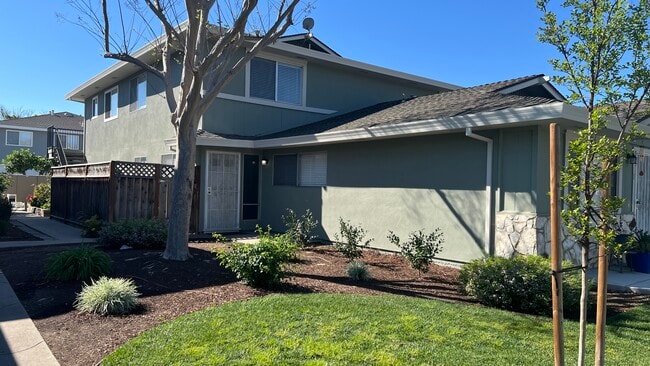 Photo - 1342 Shawn Dr Unit #2