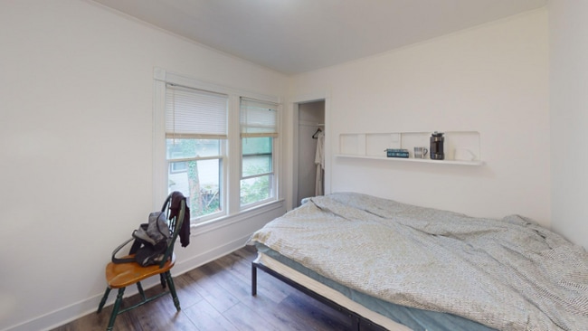 Photo - 33 Schubert St Unit 2fl