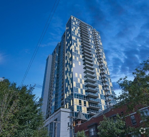 Building Photo - 1629 S Prairie Ave Unit 3008 Rental