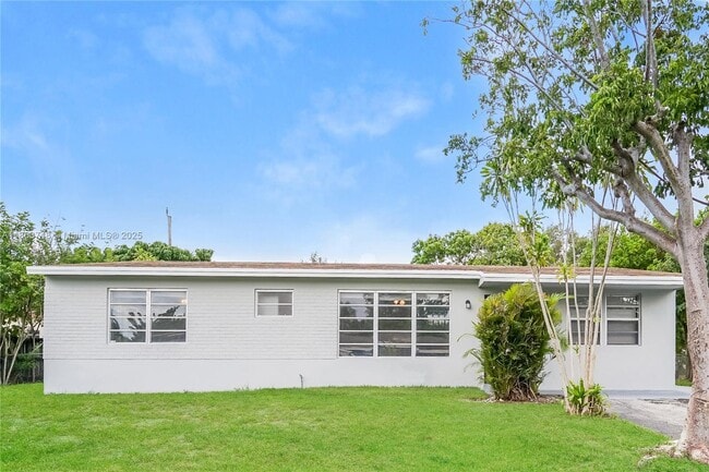 Building Photo - 2664 SW 6th Ct Rental