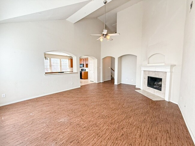 Photo - Spacious 4 bedroom home near Lake Ray Hubbard!