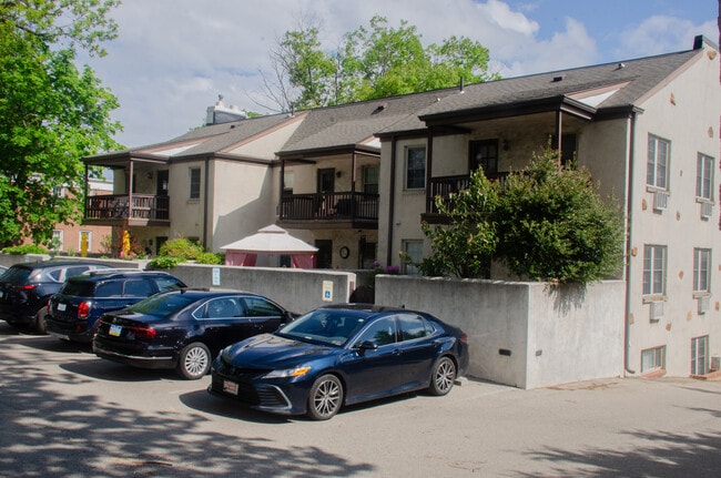 Ardglen Gardens Apartments