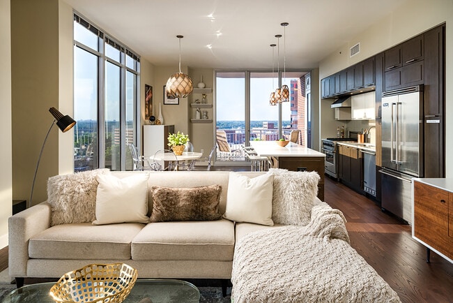 Photo - 1820 Peachtree St NW