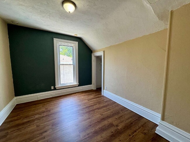 738 E Main St Unit C