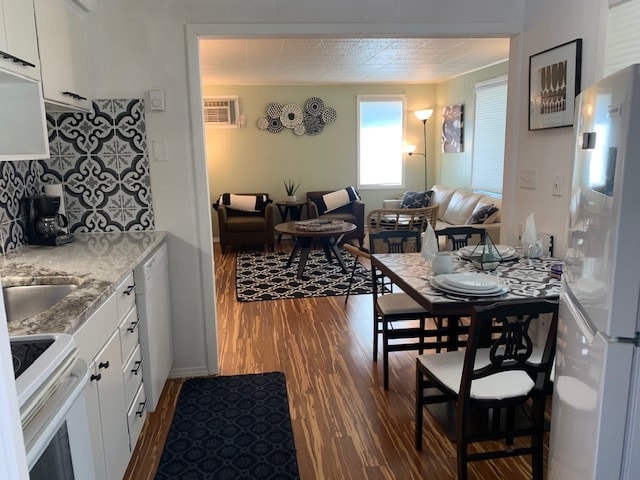 Photo - 800 S Westland Dr