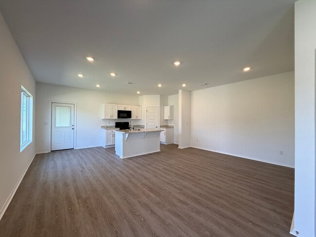 Photo - 6810 SW Dignity Ave