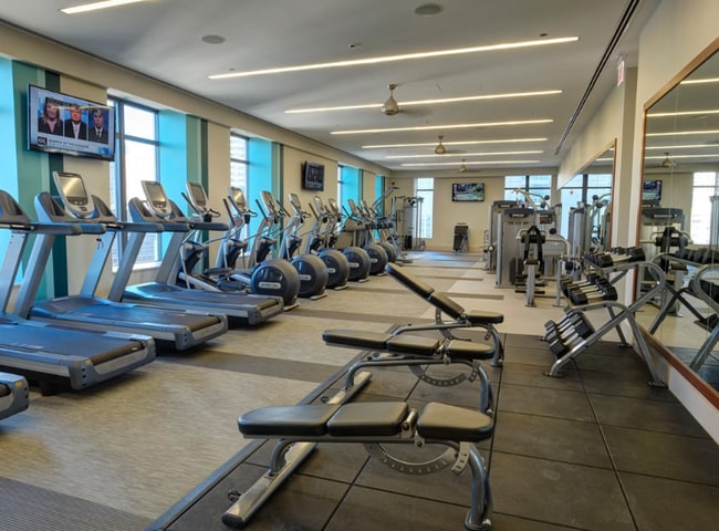 Photo - 407 N Clark St