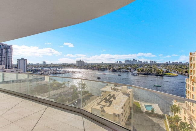 Photo - 153 N Seabreeze Blvd Unidad 804-S