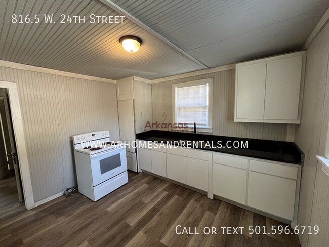 816.5 W 24th St