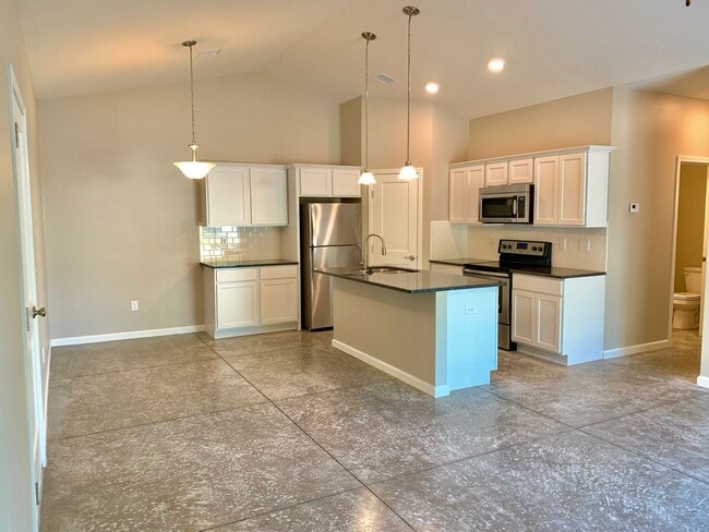 Photo - 276 N Florence St