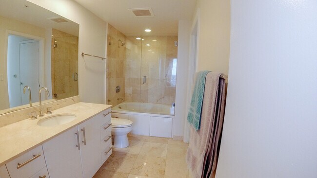 Photo - 550 Okeechobee Blvd Unit 1721