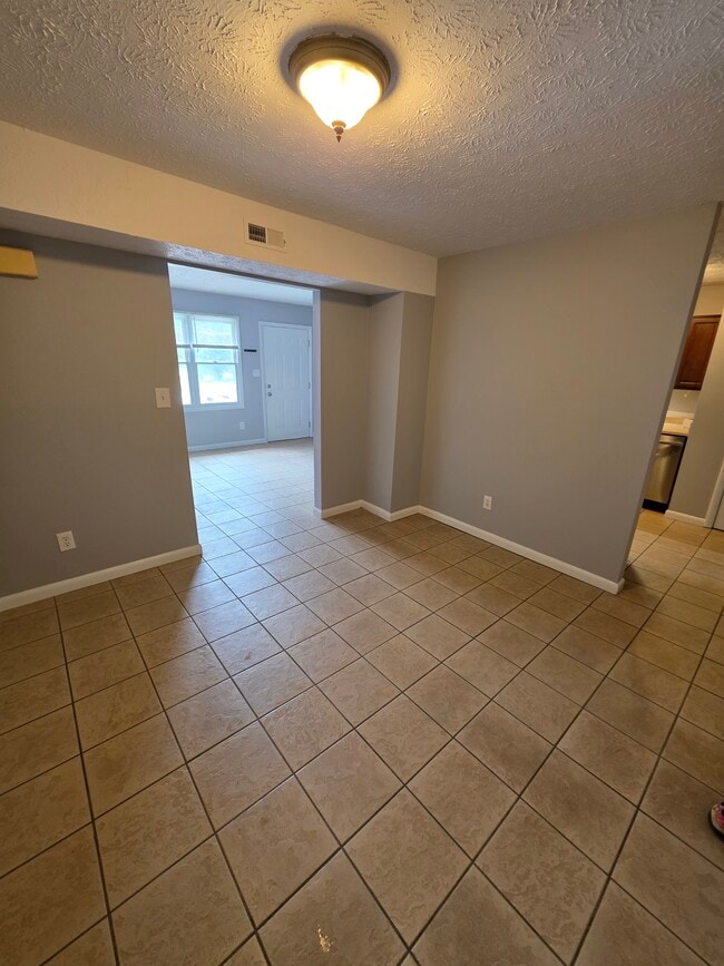 Photo - 1800 Seminole Dr